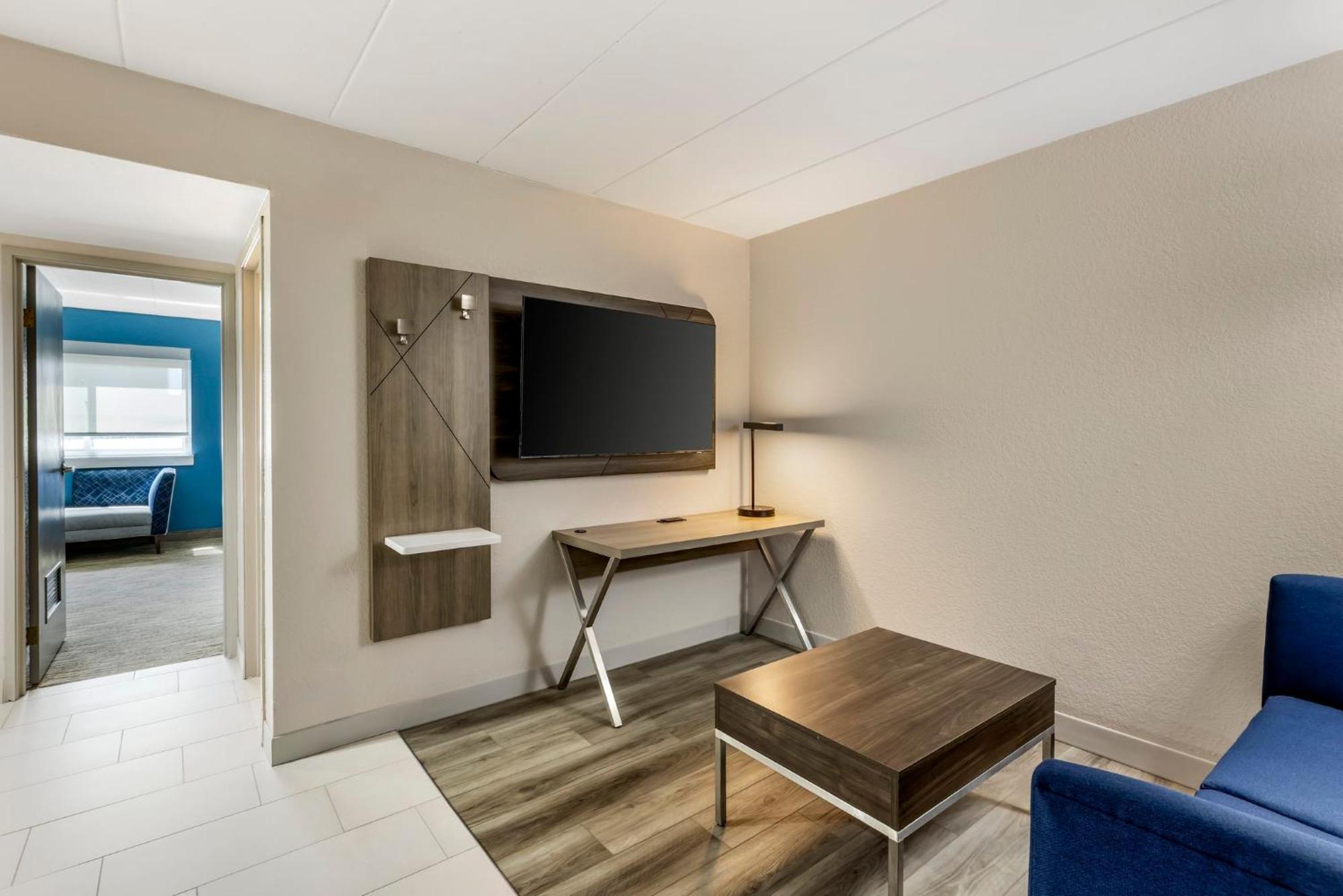 Holiday Inn Express Chicago-Downers Grove By Ihg Exterior foto